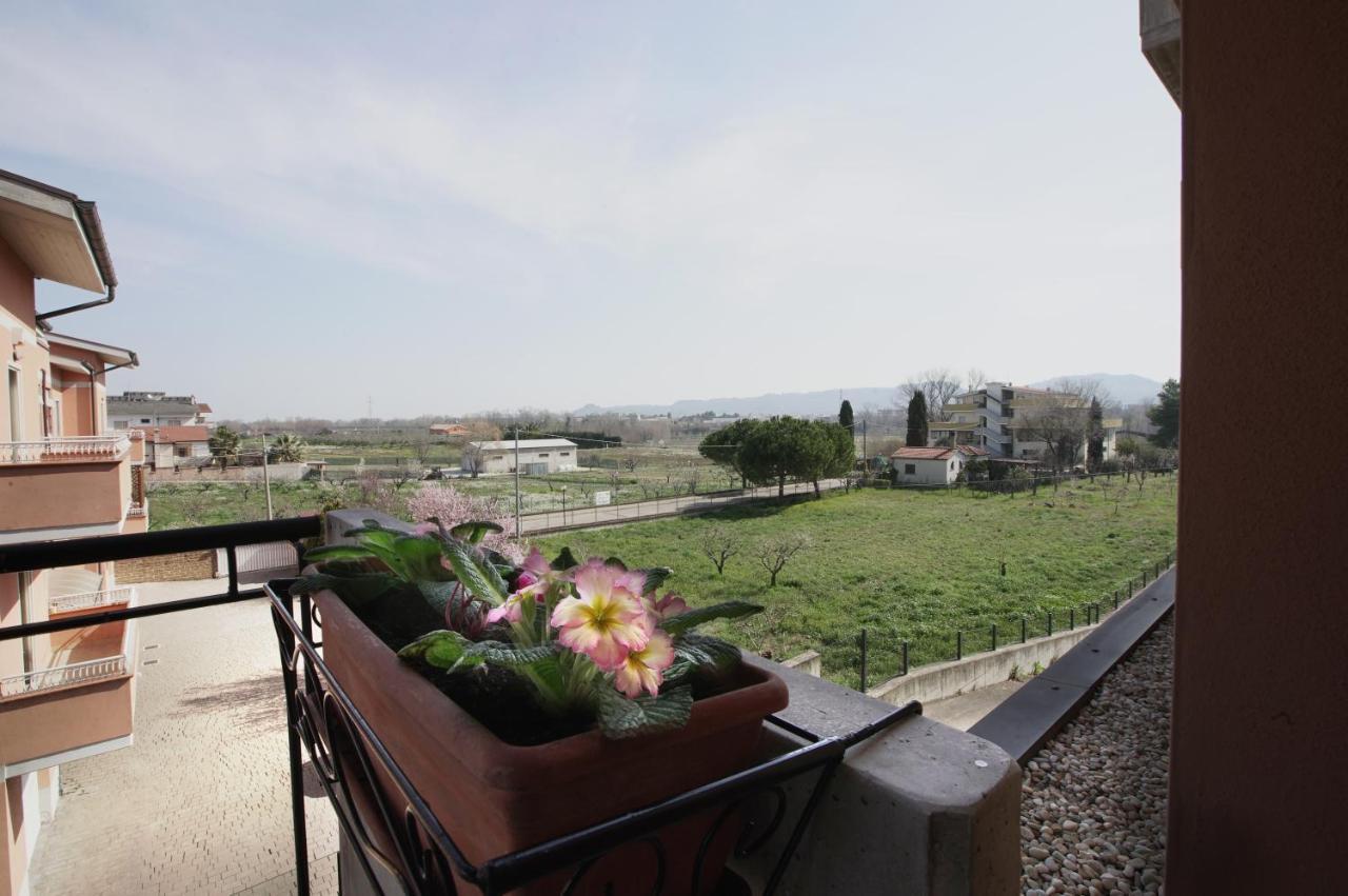 B&B Calima - - Completo Relax Spoltore Exterior foto